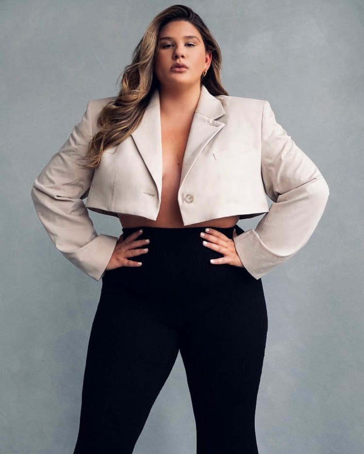 На кого підписатися: ці TikTok-акканути про моду допоможуть знайти свій стиль і піднімуть настрій