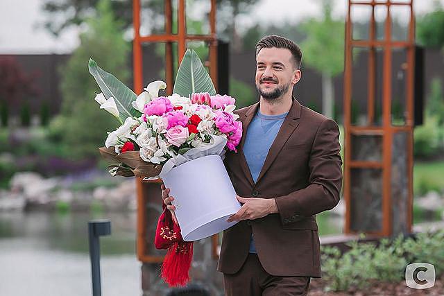 Был зол и возмущен: участник "Холостячки 2" раскрыл правду о проекте и первой вечеринке