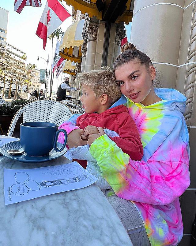 Я сказала: &quot;Досить!&quot; Розгублена Сєдокова висловилася про сварку з рідною людиною