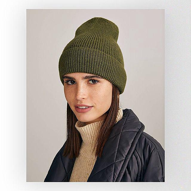 Голова в тепле: стилист научила выбирать идеальный зимний головной убор