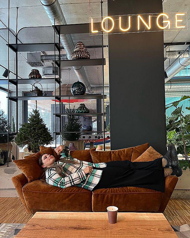 &quot;Наша Адель&quot;: похудевшая солистка KAZKA восхитила внешним видом после праздников