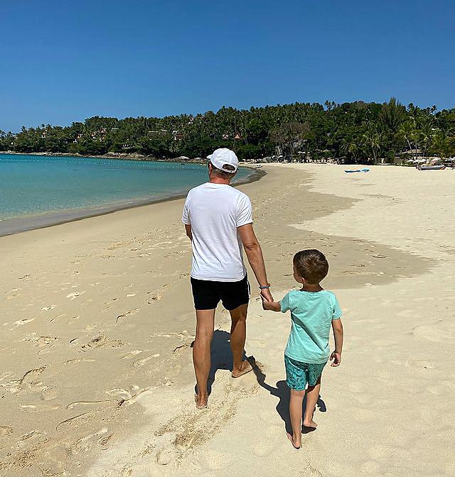 Яхта, сапсерфінг і зустріч з тигром: Осадча і Горбунов з сином показали розваги в Таїланді