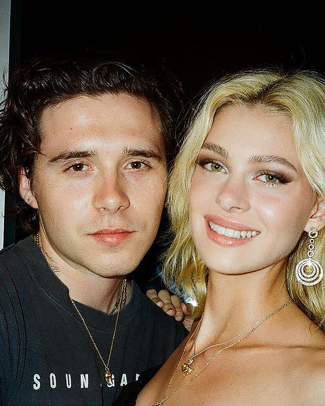 Платье от Valentino и море охраны: стали известны детали роскошной свадьбы сына Виктории Бекхэм и его невесты-модели