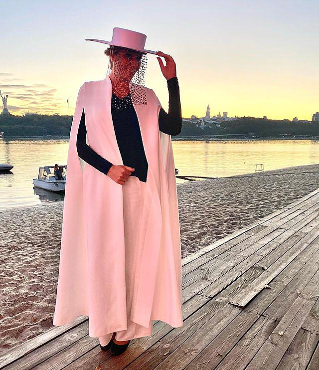 Елегантні Осадча і Горбунов вразили яскравим виходом у світ: &quot;оригінально і красиво&quot;