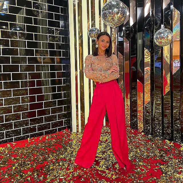 Довольствуются малой частью: Гвоздева высказалась о несправедливости на &quot;Танцах со звездами 2021&quot;