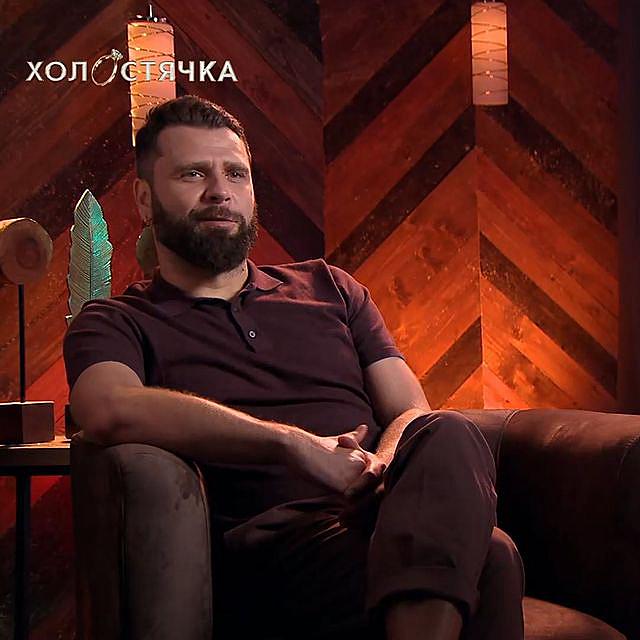 В сети всплыло видео участника &quot;Холостячки 2&quot;, скандально покинувшего шоу: он пояснил свой поступок