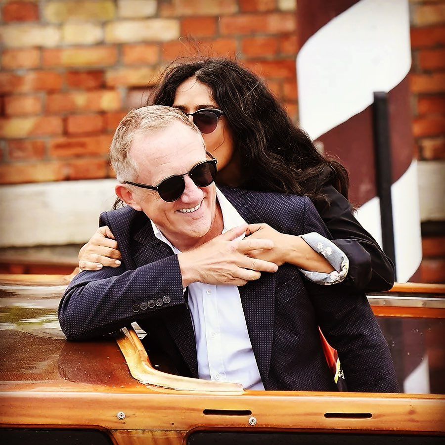 Очаровательная девочка: Сальма Хайек показала редкое фото с единственной дочерью