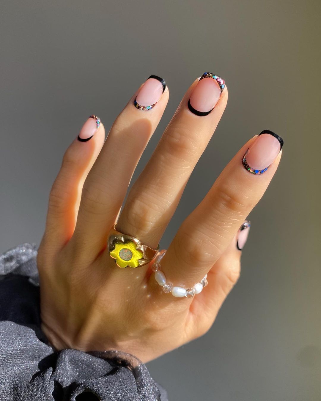 Цей манікюр буде найпопулярнішим в 2022: колір, форма і принт (фото)