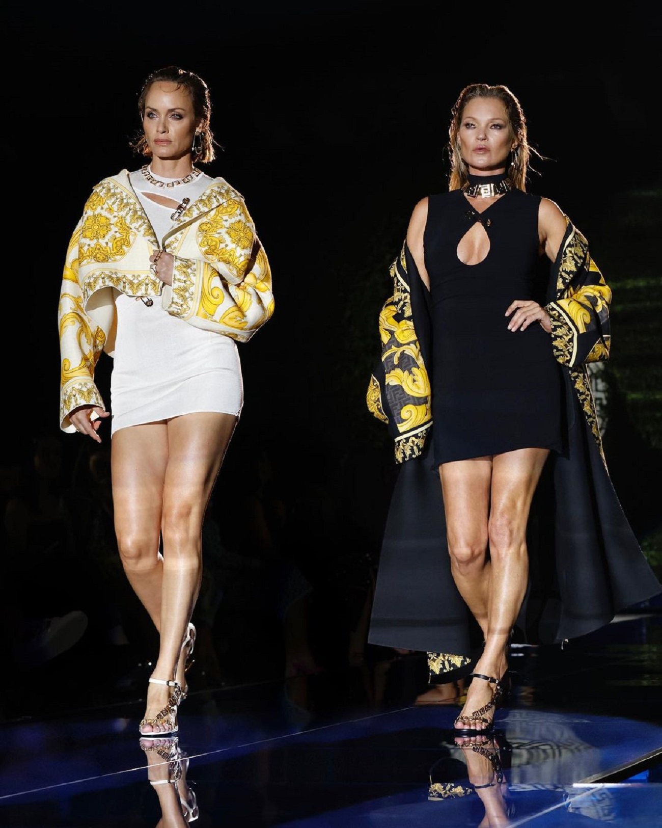 Наомі Кемпбелл, Кейт Мосс та інші зірки 90-х вийшли на подіум: як і раніше прекрасні