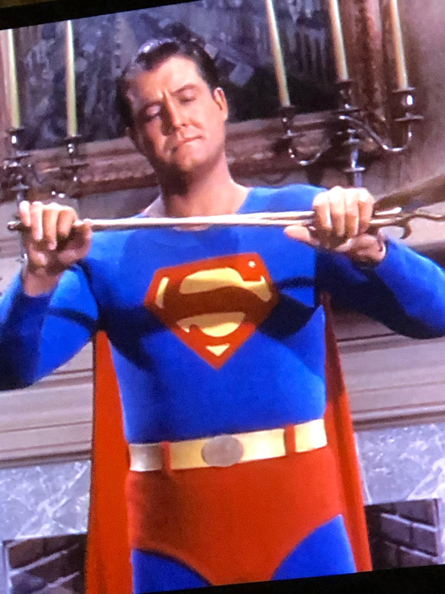 Від &quot;Клубу 27&quot; до родини Лі: 10 моторошних теорій проклять зірок Голлівуду