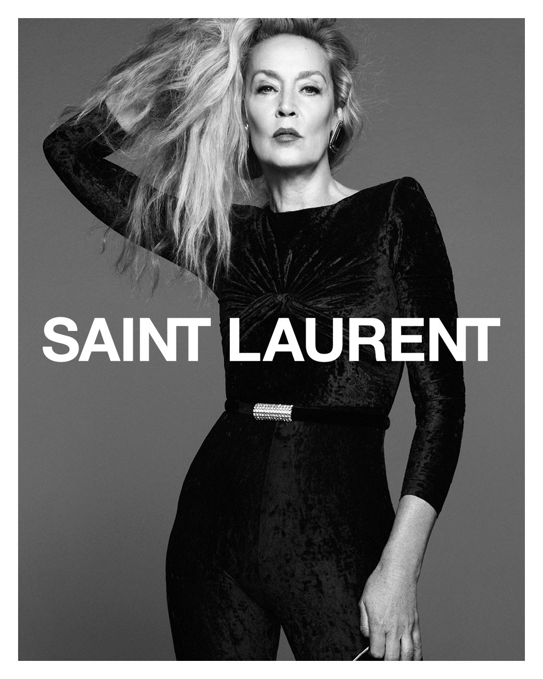 65-летняя Джерри Холл снялась для Saint Laurent, и ее фигуре позавидуют даже молодые модели